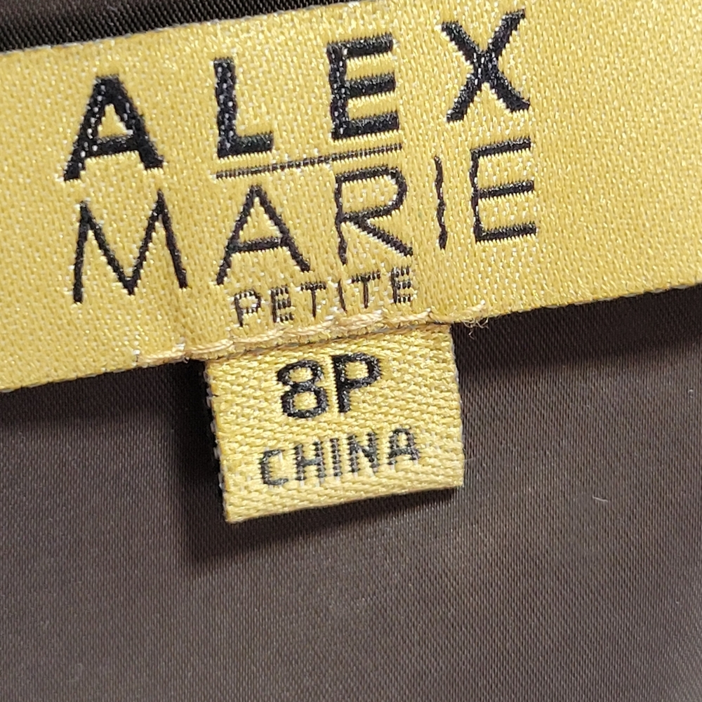 Alex Marie - Picture 5 of 6